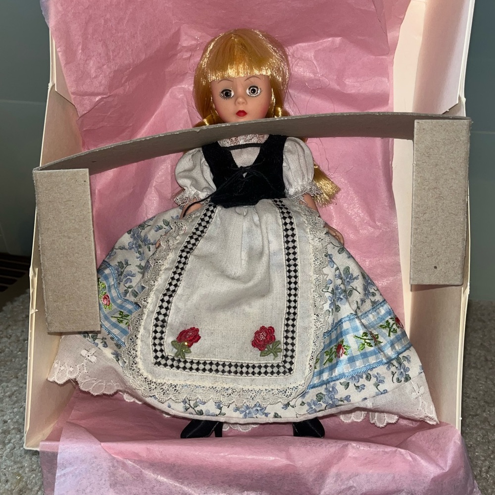 Madame Alexander Briar Rose